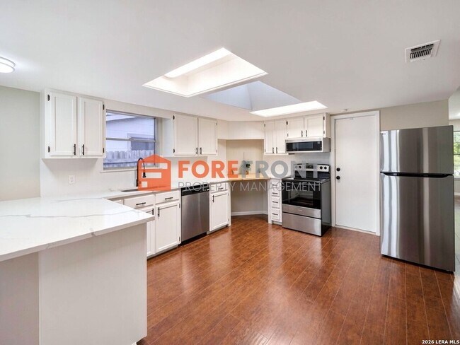 Building Photo - 5346 San Benito Dr