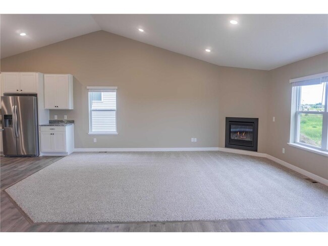 Building Photo - 20585 Geyser Ct