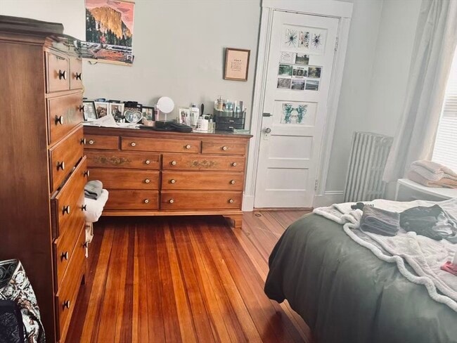 Building Photo - 23 Alexander Ave