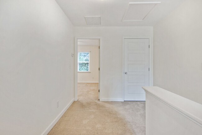 Building Photo - Brickyard Landing Townhomes