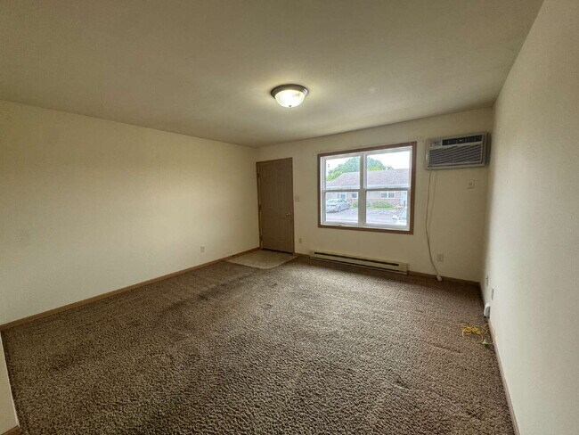 Building Photo - Beautiful 1BD/1B Apartment in Marseilles!