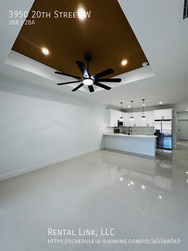 Building Photo - 3950 20th St W