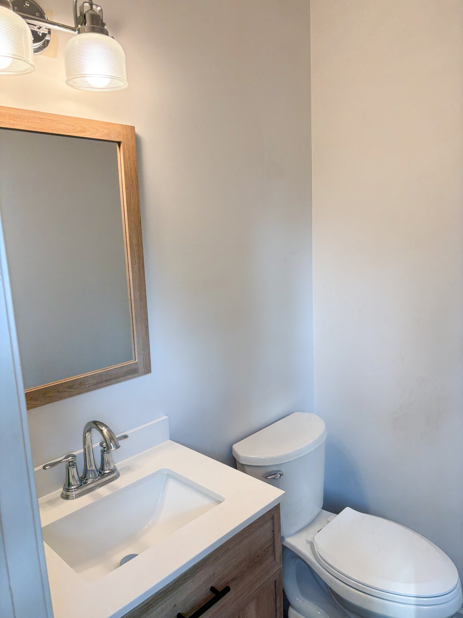 Building Photo - 7021 Bonaire Dr NE