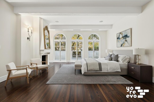 Building Photo - East 49th Street