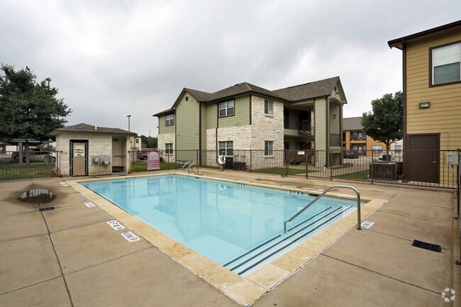 Grove Place Apartments Austin, TX Apartment Finder