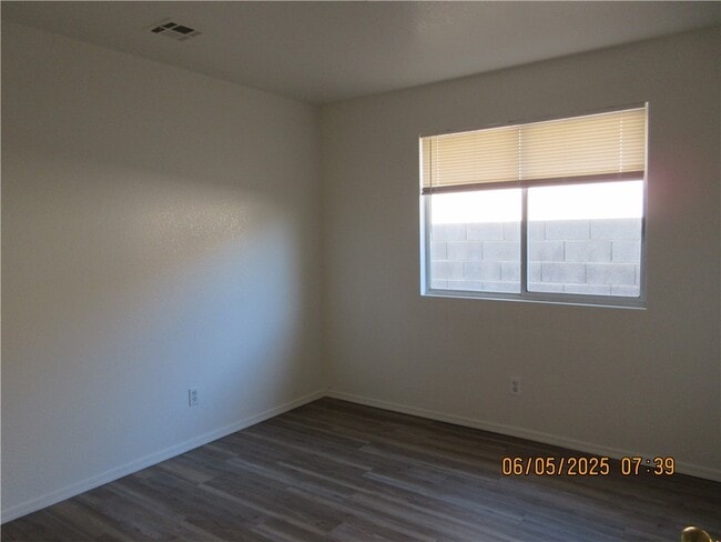 Building Photo - 2619 Crozier Ave