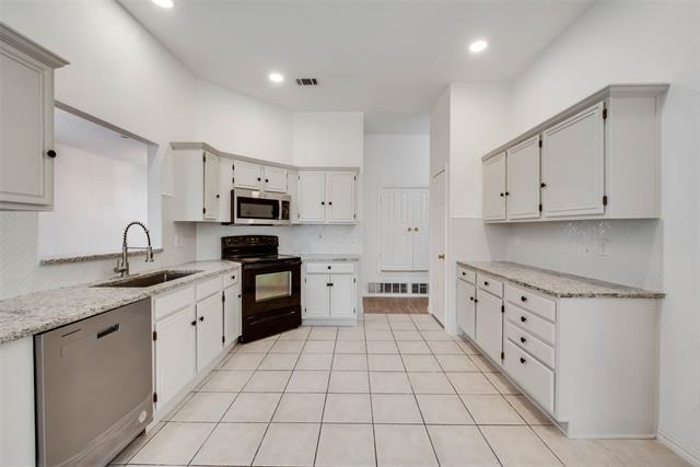 Building Photo - 2306 Brisbane Dr