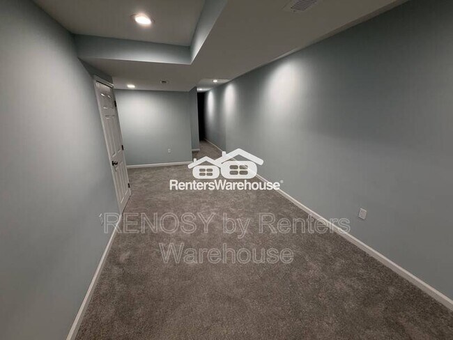 Building Photo - 2033 N Fulton Ave