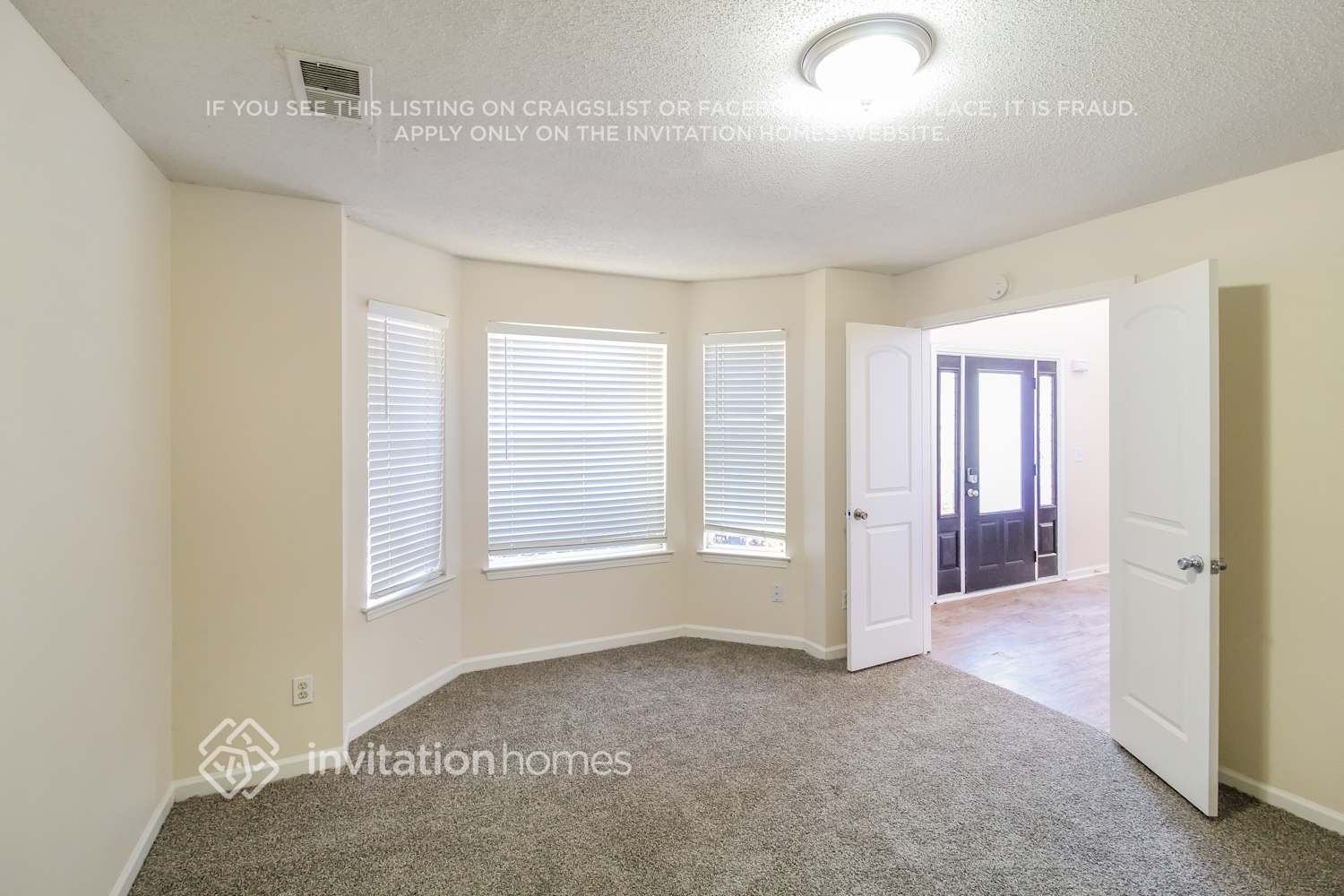 Building Photo - 2204 Eagles Nest Cir
