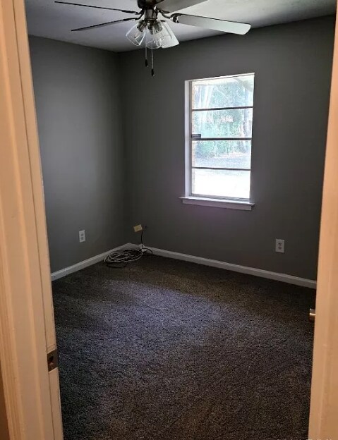 Building Photo - 3136 Montwood Dr