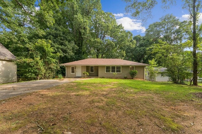 Primary Photo - 195 Polar Rock Rd SW