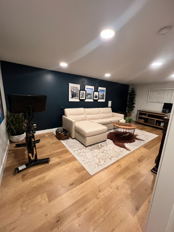 Building Photo - 6002 37th Ave SW