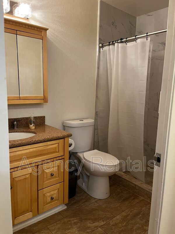 Building Photo - 98-1403 Kaahumanu Street #B