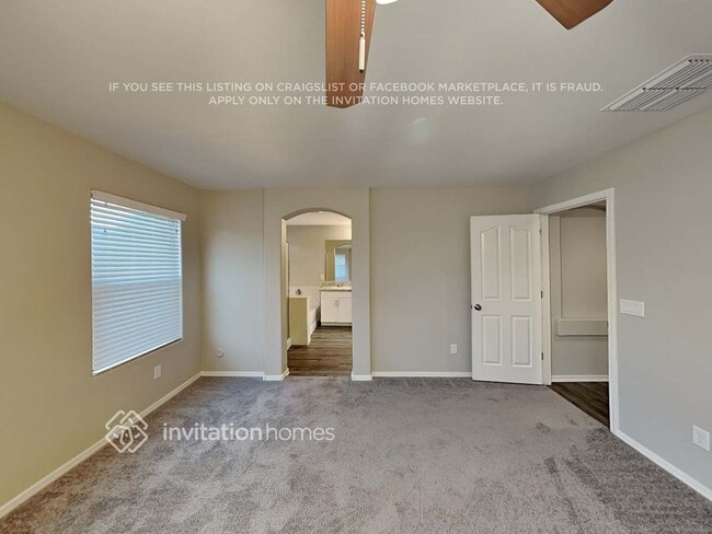 Building Photo - 1991 W Sunshine Butte Dr