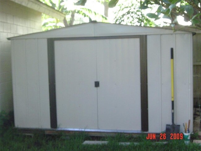 Building Photo - 2615 Sunbranch Dr