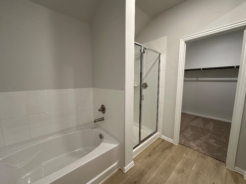 Building Photo - 515 Frst Hvn Dr