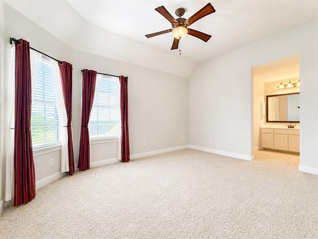Building Photo - 7304 Meadow Glen Dr