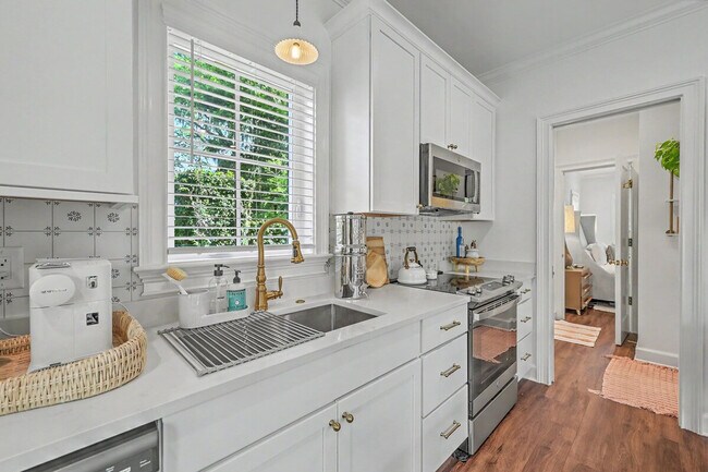 Building Photo - 172 Wando Reach Ct