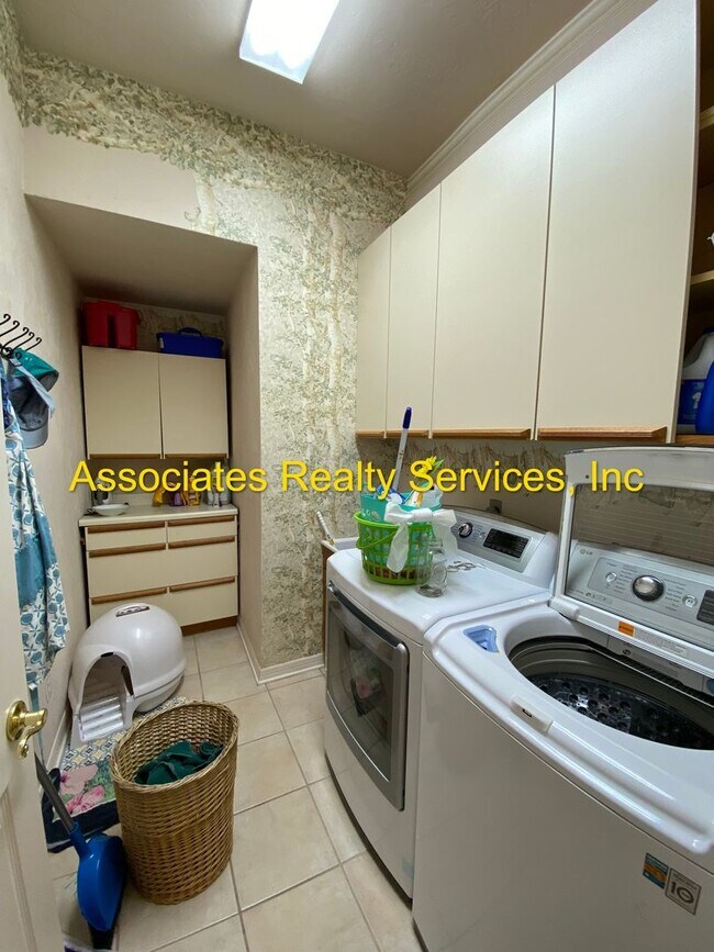 Building Photo - 3 Bed/2 Bath, On the Golf Course in Haile ...