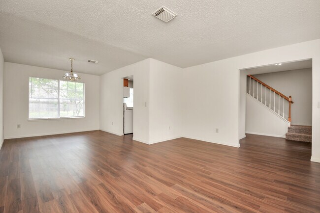 Building Photo - 17210 Colony Creek Dr