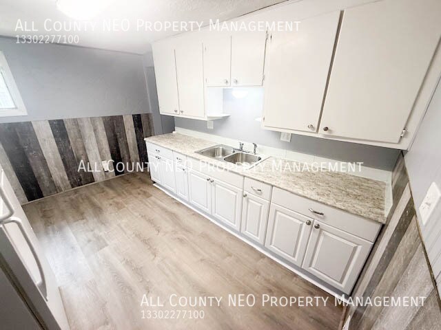 Building Photo - 246 Second Street-