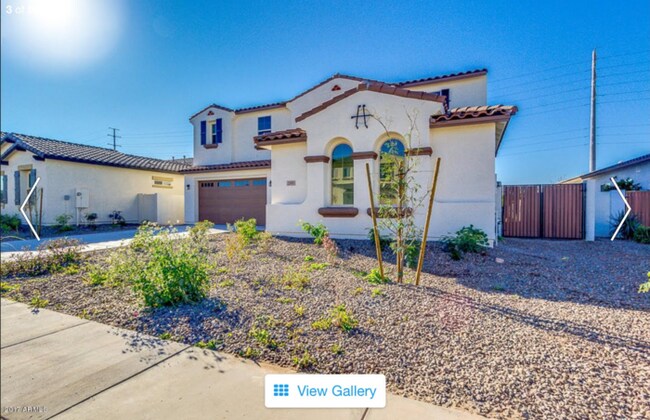 Building Photo - Stunning 5 BD, 4.5 BA home located in the ...