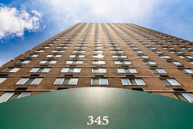 Building Photo - 345 E 93rd St