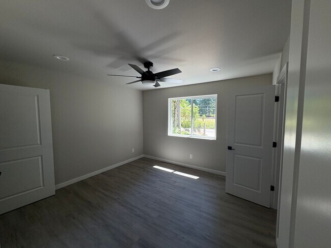 Building Photo - Beautiful New Construction Home with Priva...