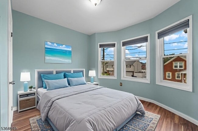 Building Photo - 70 Bruno St