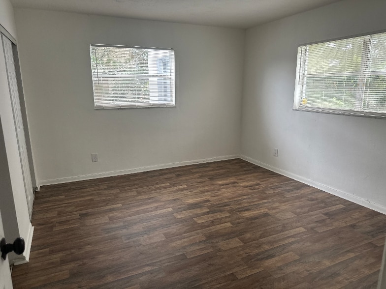 Building Photo - 3701 SW 59th Terrace