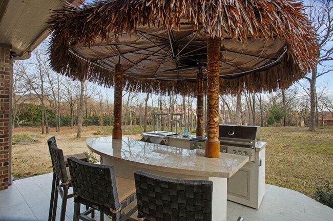 Building Photo - "Rare 5-Bedroom Estate in Guard-Gated Tour 18 on Over 1.5 Acres with Major Updates!"