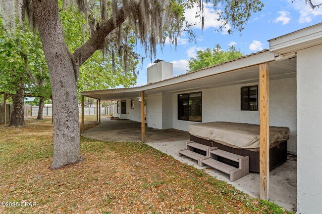 Building Photo - 2194 Briawood Cir