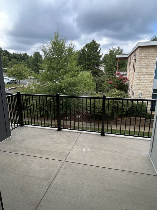 Building Photo - Brand New 2 Bed Condo in Cornelius