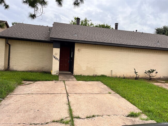 Building Photo - 16631 Gold Ridge Ln