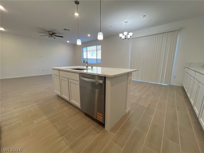 Building Photo - 7470 S Pioneer Way