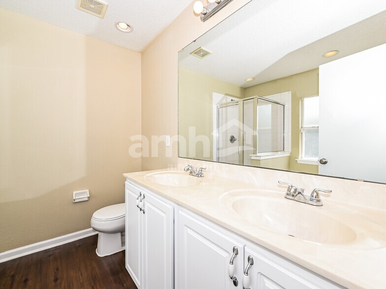 Building Photo - 5207 Cypress Links Blvd