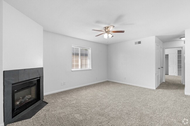 Building Photo - Save $500 Instantly – Ask About Our Curren...