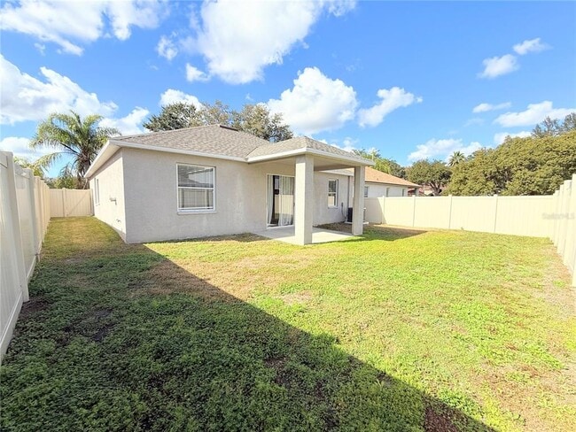 Building Photo - 10301 Goldenbrook Way