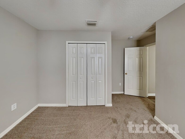 Building Photo - 3548 Cardinal Feather Dr