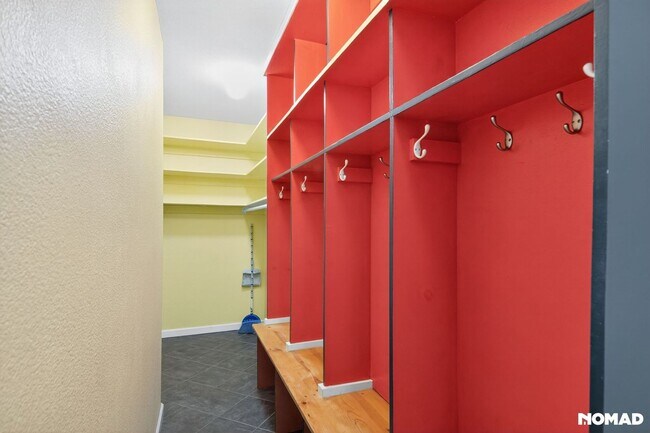 Building Photo - 12331 N Antelope Trail