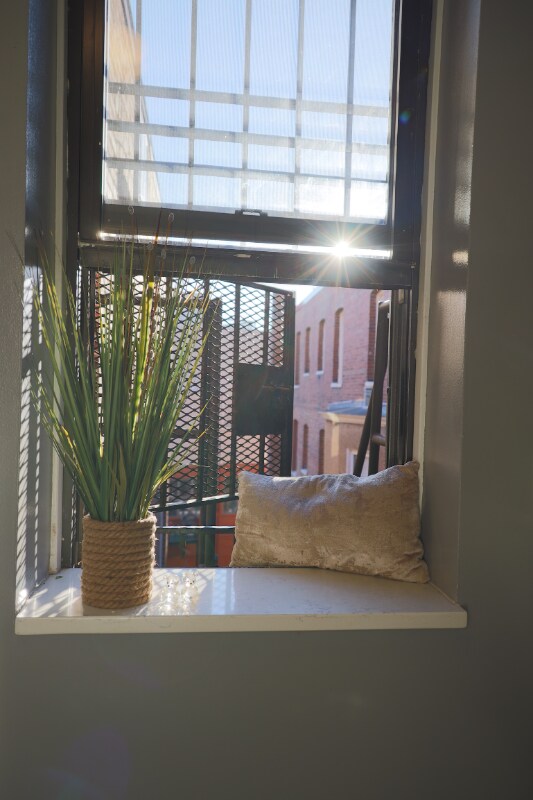 Building Photo - 1844 Columbia Rd NW