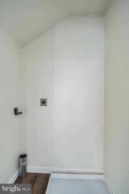 Building Photo - 27 E Butler Ave