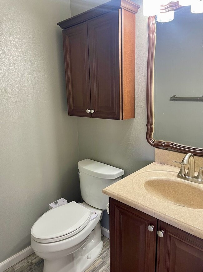 Building Photo - 1542 Chadderton Ct