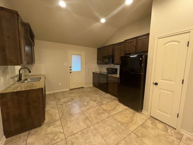 Building Photo - 5801 Luminous Ln