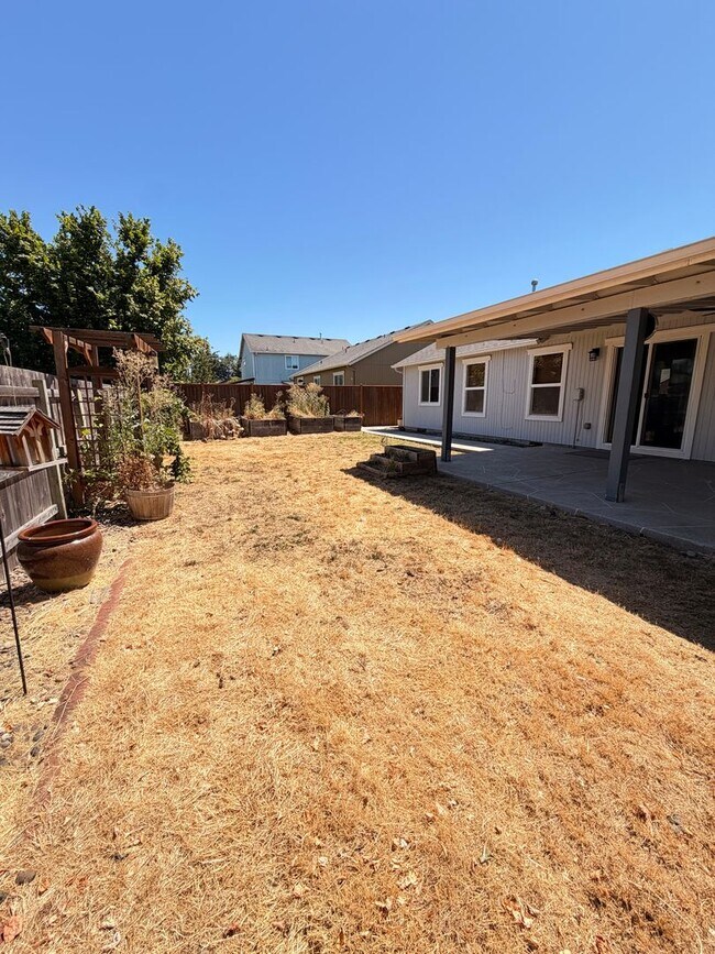 Building Photo - 3-Bedroom 2-Bathrrom home in Creswell