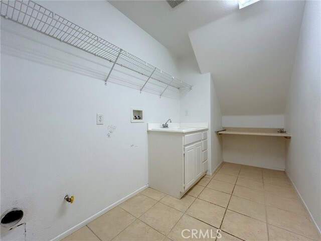 Building Photo - 6913 Clear Spring Ct