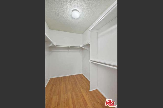 Primary Closet - 18752 Mandan St #1001