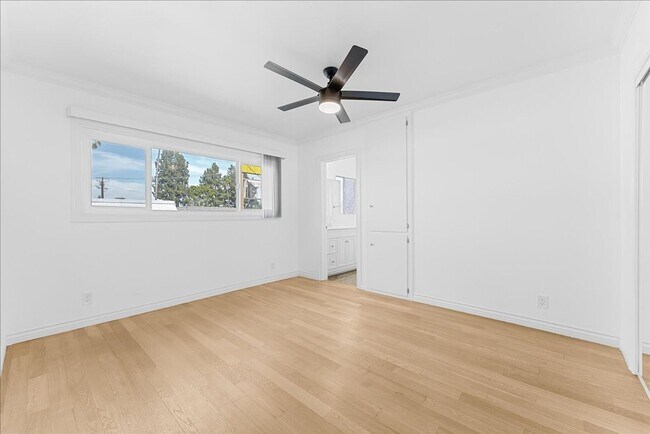 Building Photo - 11661 Erwin St