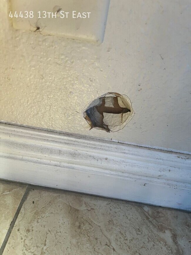 Building Photo - 44438 13th St E