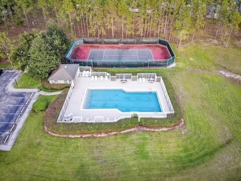 Building Photo - 410 Oxford Dr